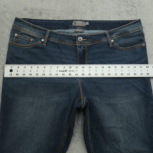 Torrid Jeans Women's Size 20R Blue Mid-Rise Luxe Slim Boot Denim 30" Inseam - Picture 7 of 16